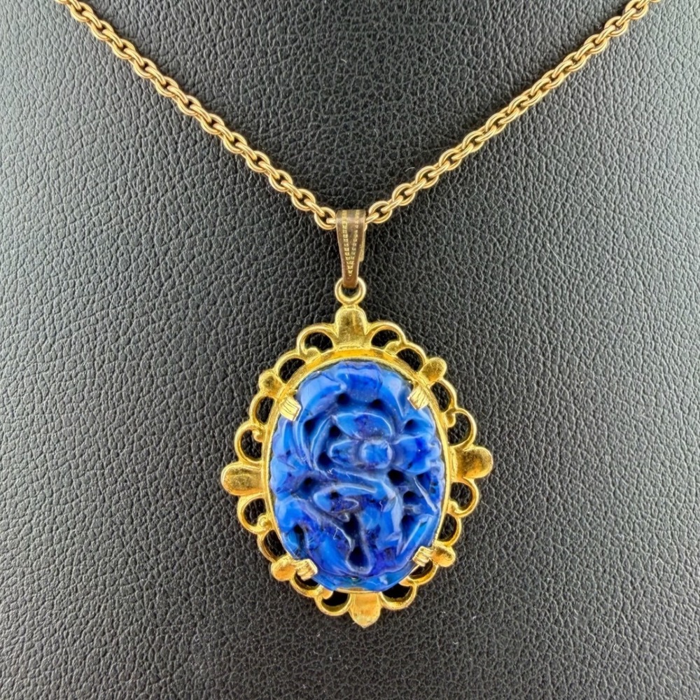 Vintage Carved Blue Stone Pendant Necklace Gold Tone Filigree Victorian